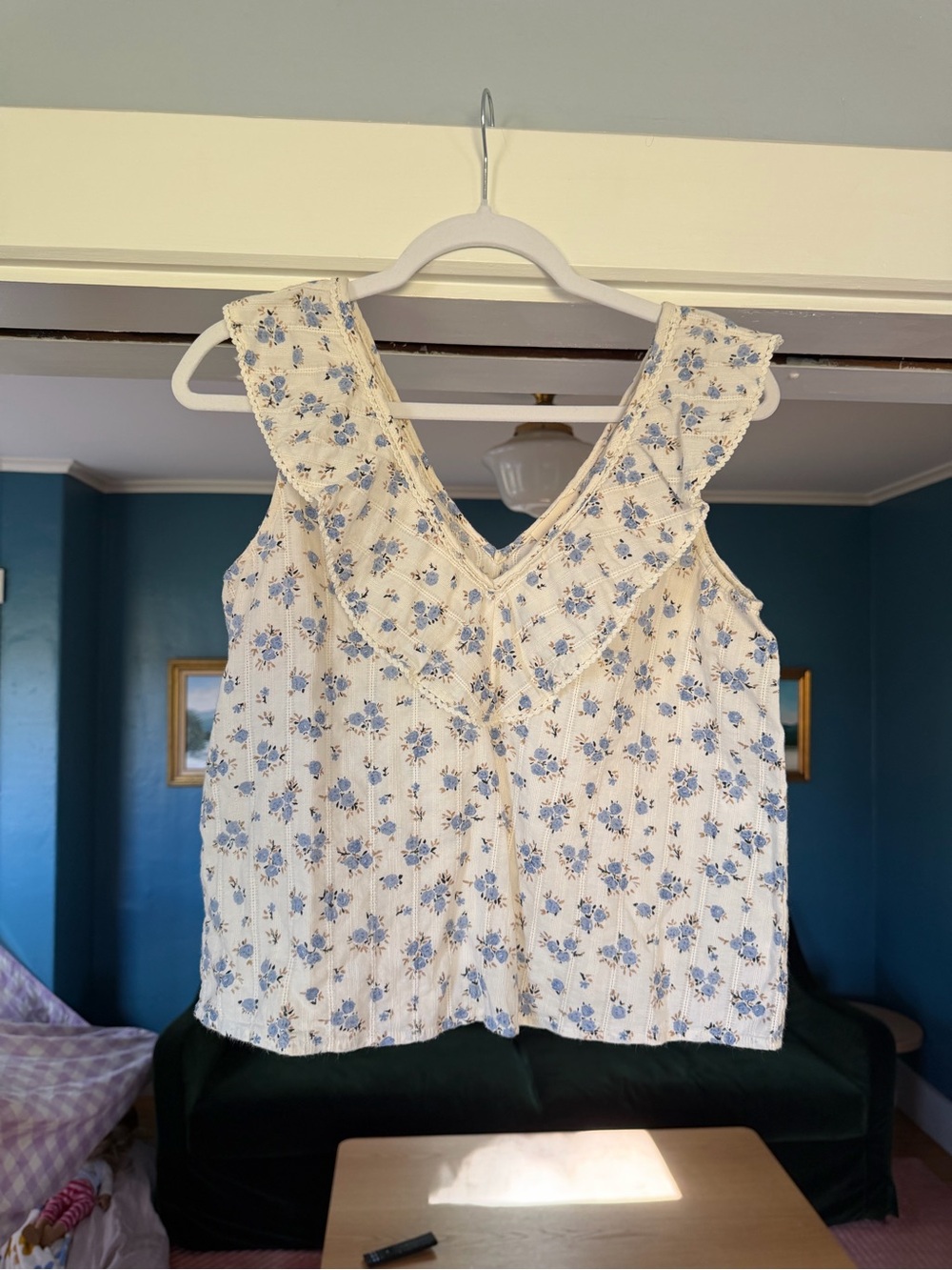 Sezane double V Sleeveless Floral Ruffle Top - Blue/White 36
